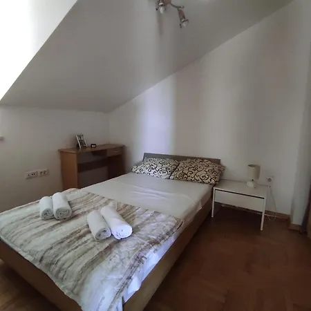 Apartment Apartman Petra