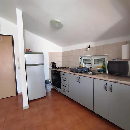 Apartman Petra 扎达尔