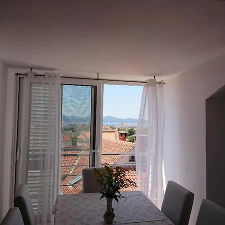 Apartment Apartman Petra Zadar